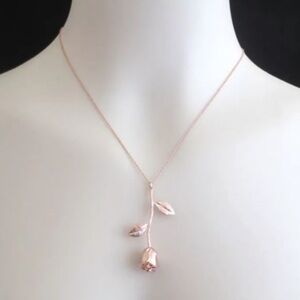 NEW Rose Gold Rose Flower Necklace